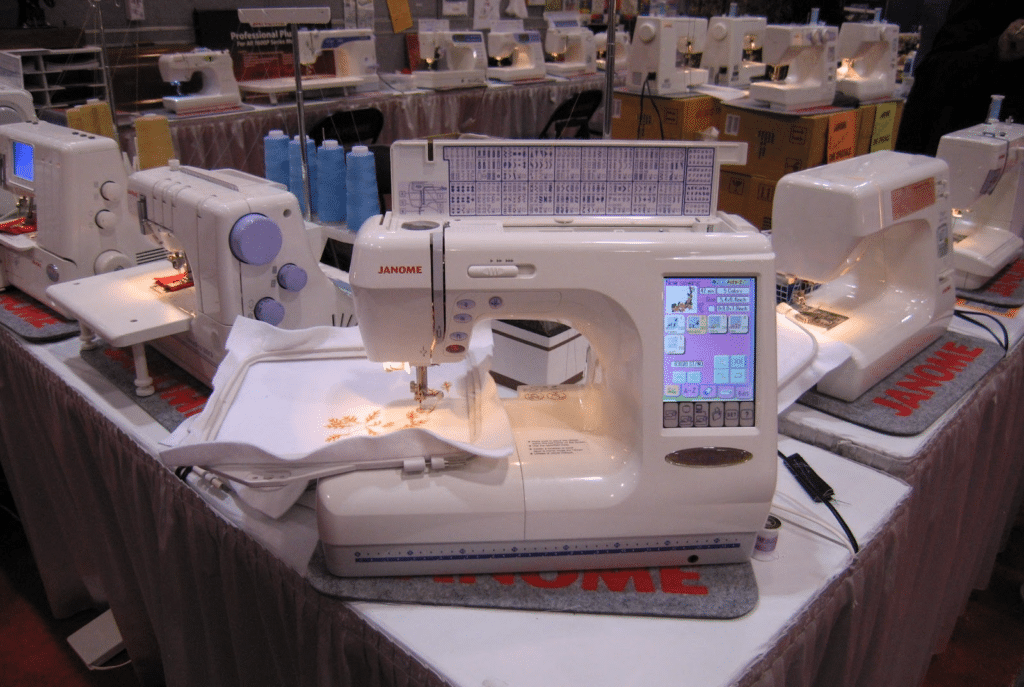 What is a computerized sewing machine?